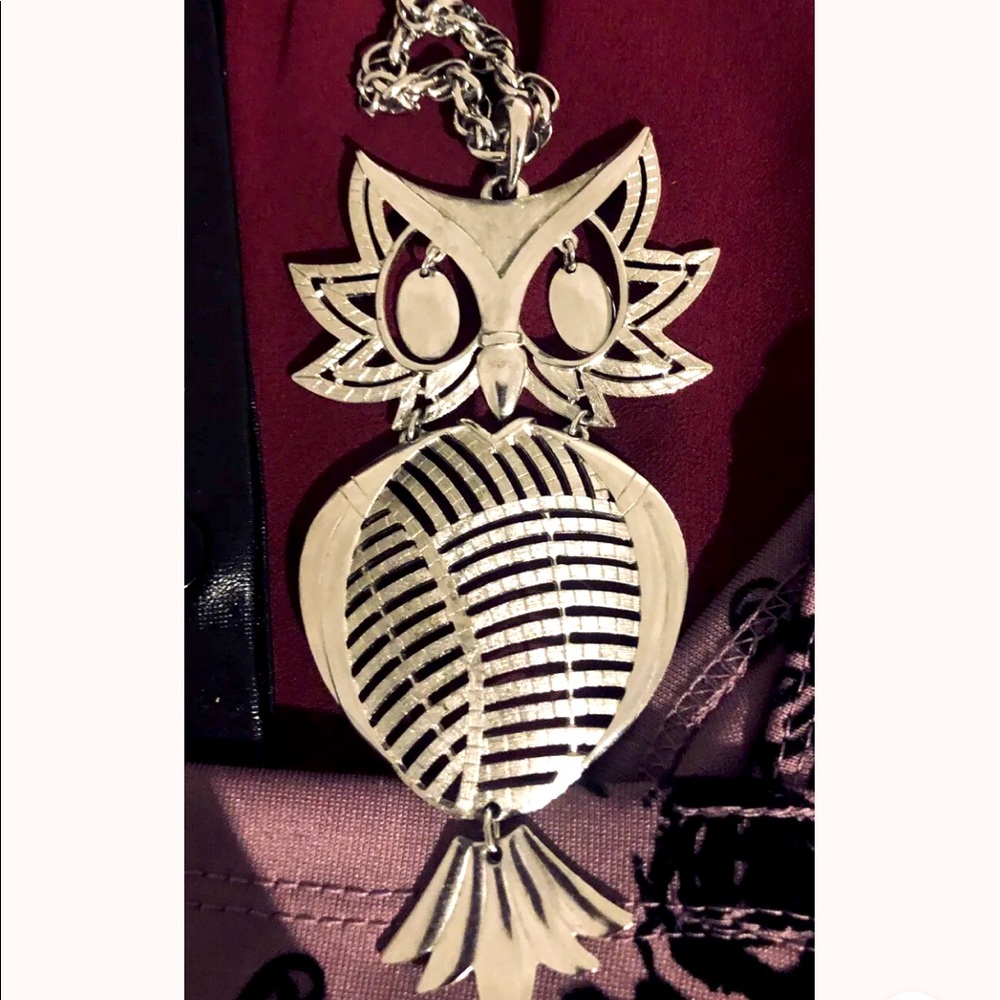 Vintage 1970 Large Articulate Owl Pendant Necklace Signed Alan